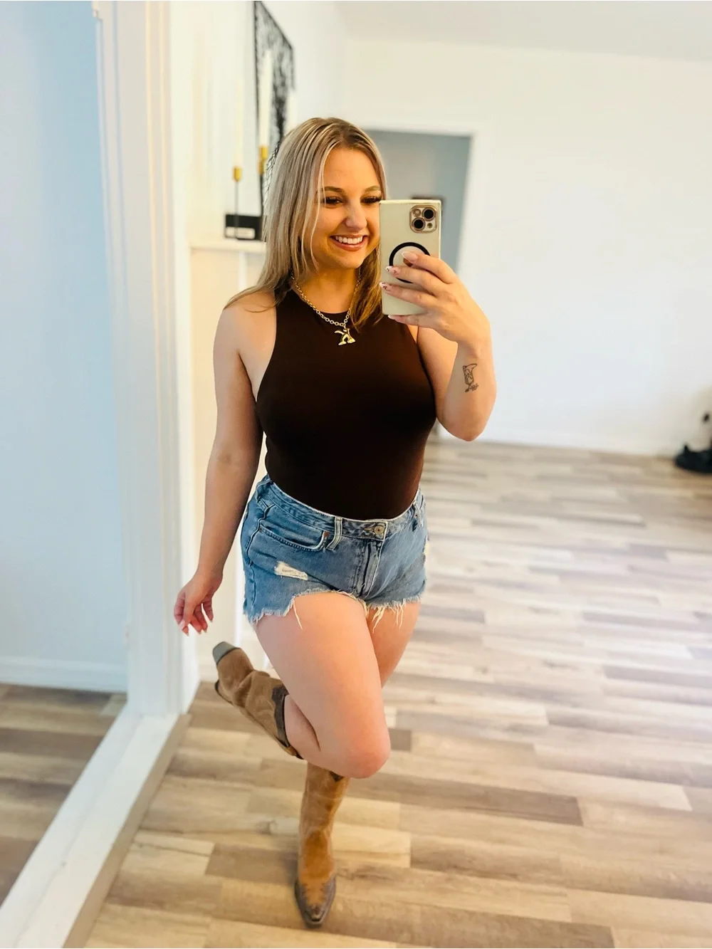 Zara Bodysuit - Picture 2 of 7